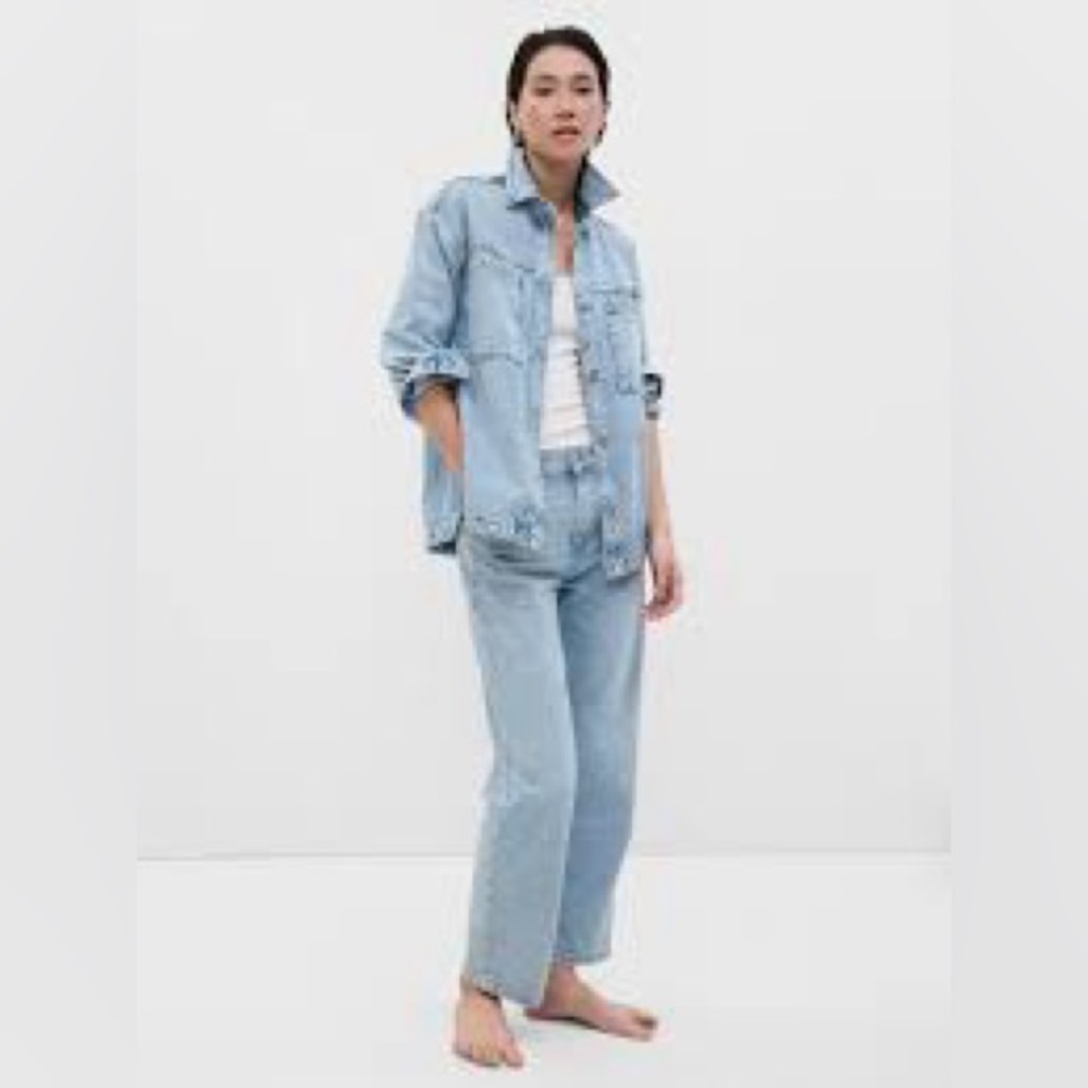 GAP Oversized Denim Shirt Jacket with Washwell size M NWT